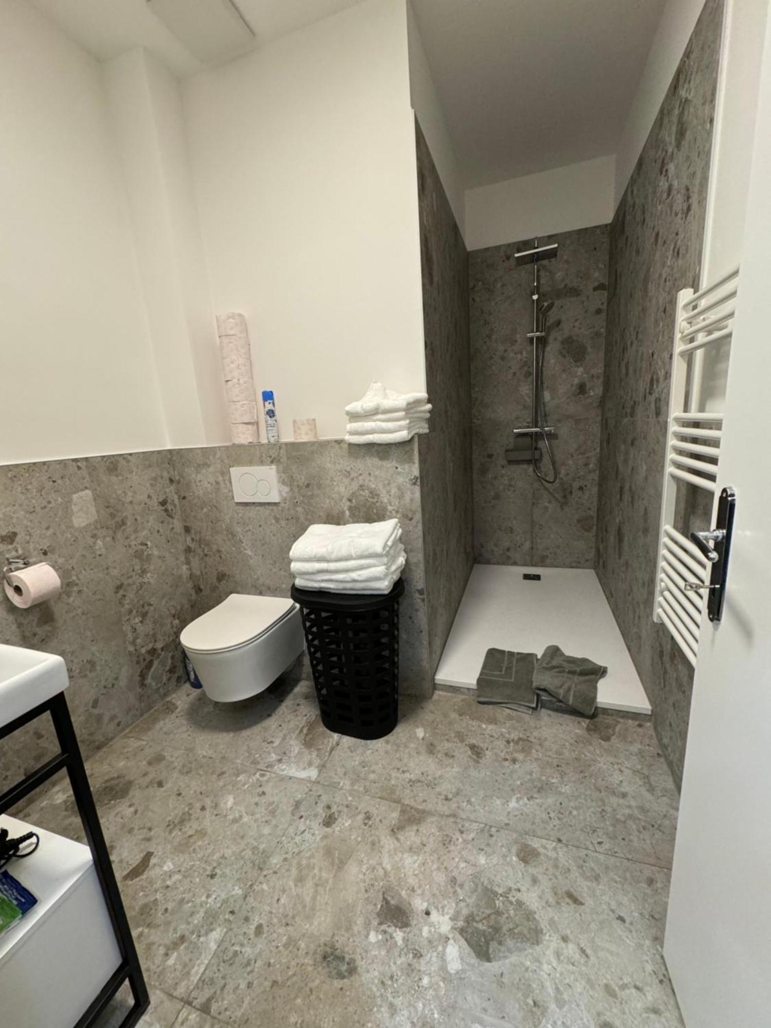 Industrial Apartment Schlossberg Linz Luaran gambar